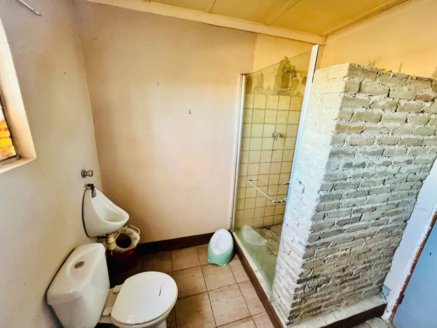 4 Bedroom Property for Sale in Roodewal Free State